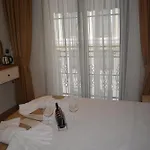 Garden Elisa Hotel